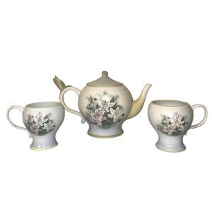 Vintage Floral Teapot & Cup Set With Hummingbird